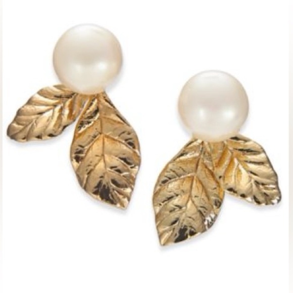 Kate Spade Pearl and Gold Leaf Earrings :: New - Picture 3 of 4